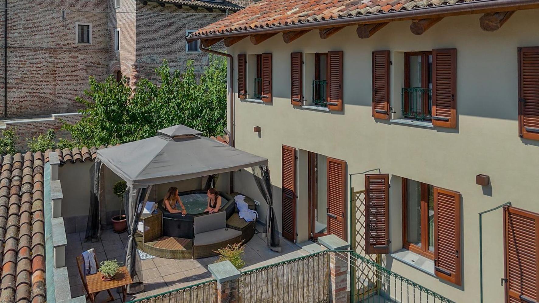 Hotel Byvigin à Magliano Alfieri Extérieur photo